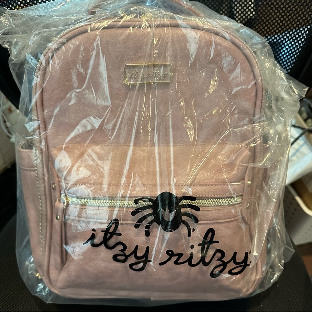 Itzy Ritzy mini diaper bag NEW - Limited Edition Color